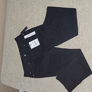 TAHARI, SZ 12/31 MID RISE  BLACK JEANS